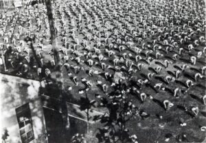 「錬成旗」を獲得した昭和16年の第2回自校体操